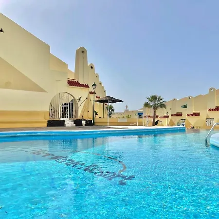 Casa Drapa 아데제